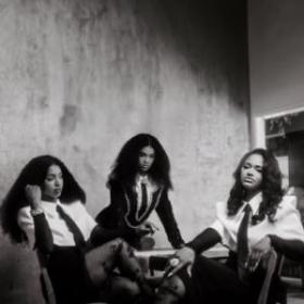 Womack Sisters, 